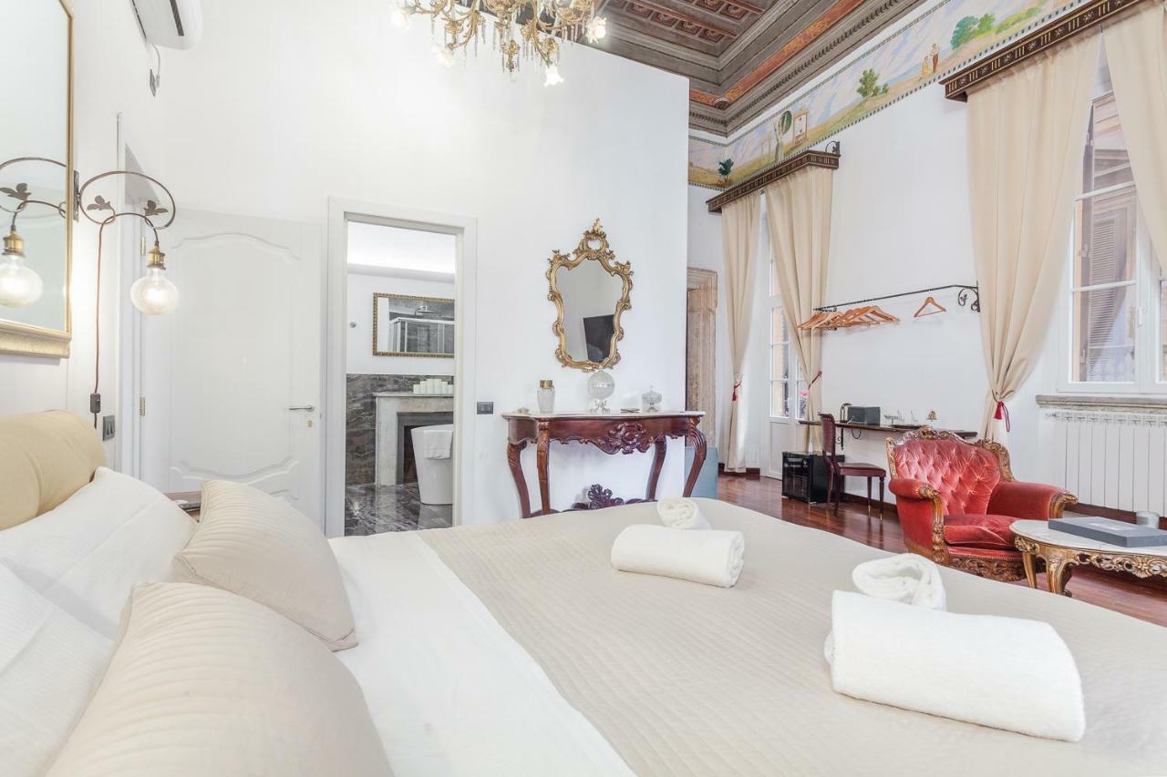 Palazzo Del Duca Piazza Navona Pensión 3*
