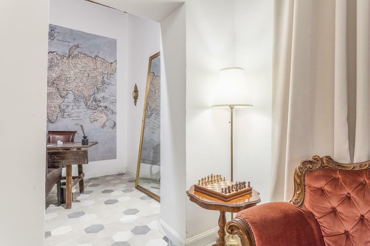 Palazzo Del Duca Piazza Navona 3* Roma